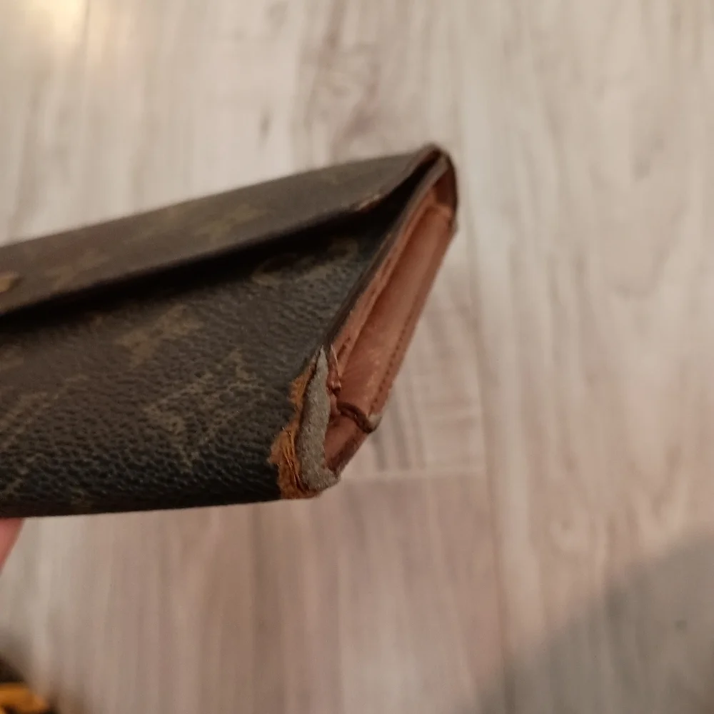 Louis Vuitton Porte Monnaie Monogram Pochette Credit Long Wallet